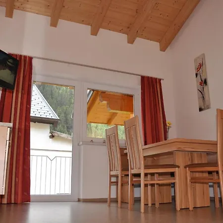 Apart Lurega - Inklusive Sommer Card Galtuer Room photo